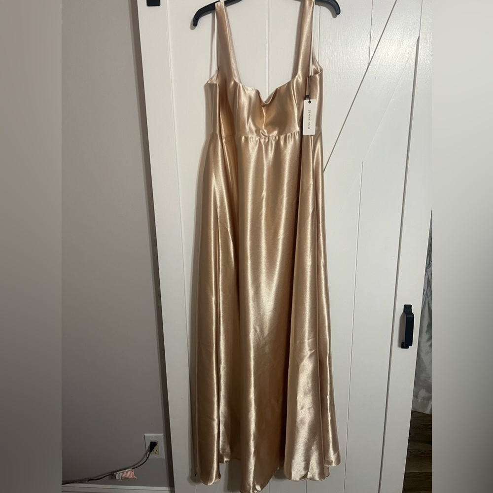 Maternity dress